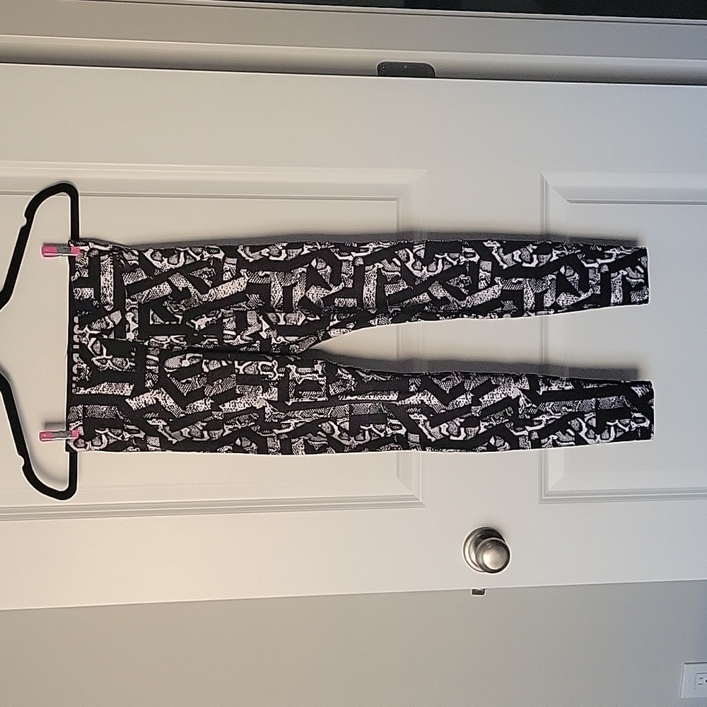 Nike Leggings - Picture 1 of 4